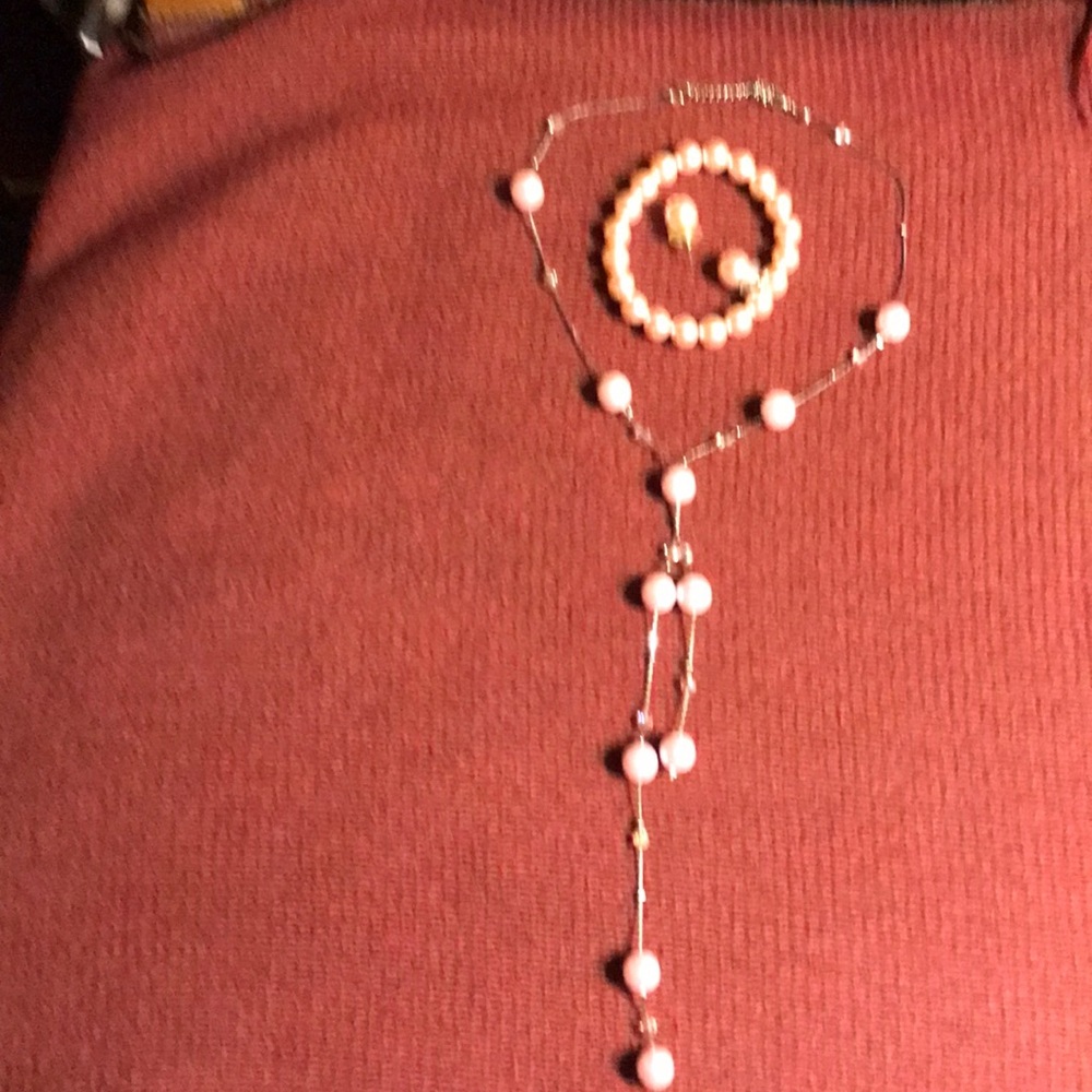3 piece pink pearls